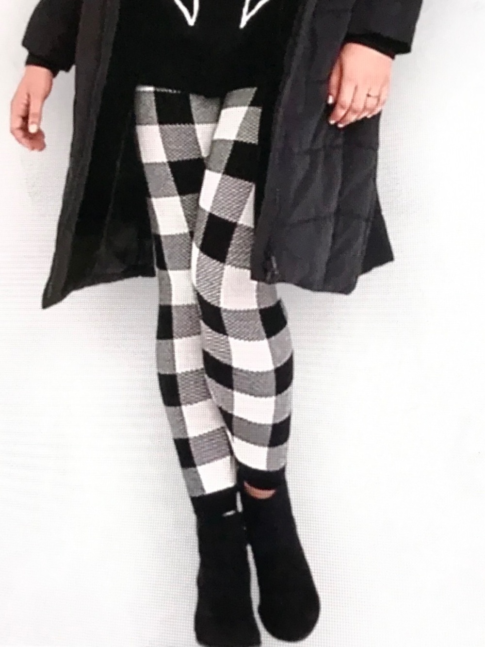 TORRID Buffalo Plaid Sweater Leggings Black White Joggers Plus Size 3X NWT